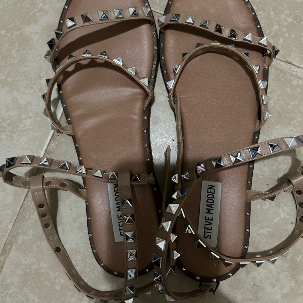 Steve Madden Tan Studded Sandals